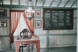 Photo classic chandelier