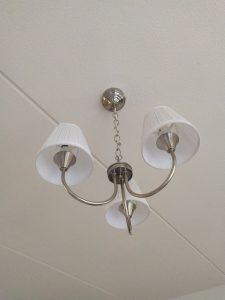 Photo "Cloud paper flower chandelier for simple style bedroom"