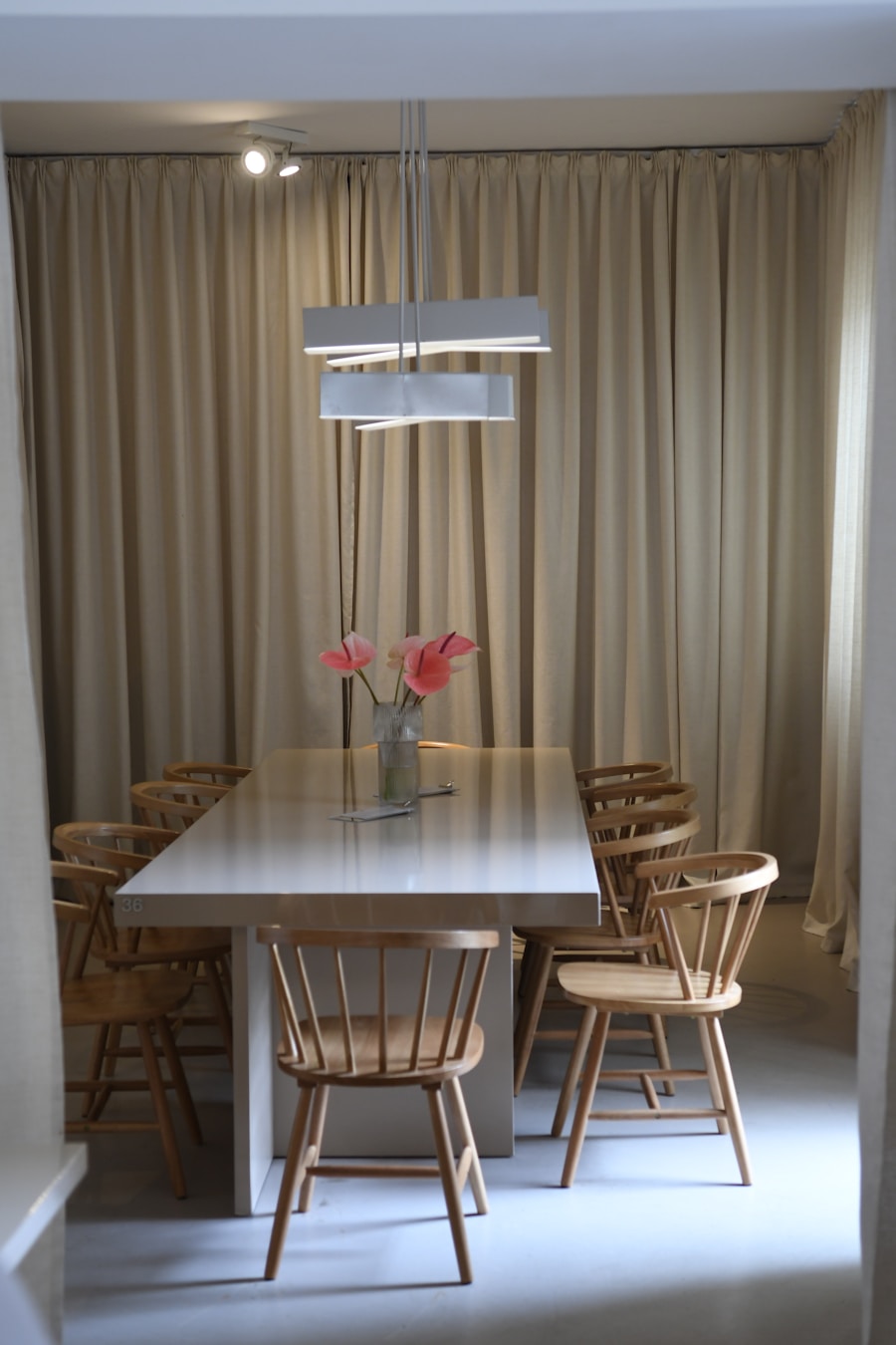 Photo Square ultra-thin LED chandelier for dining room