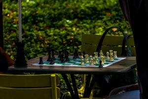 Photo chess table lighting